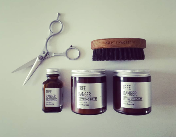 Jak stylizować brodę? Olejek, balsam czy wosk – co wybrać?